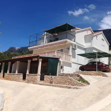Superior One Bedroom With Balcony And Sea View Appartamento