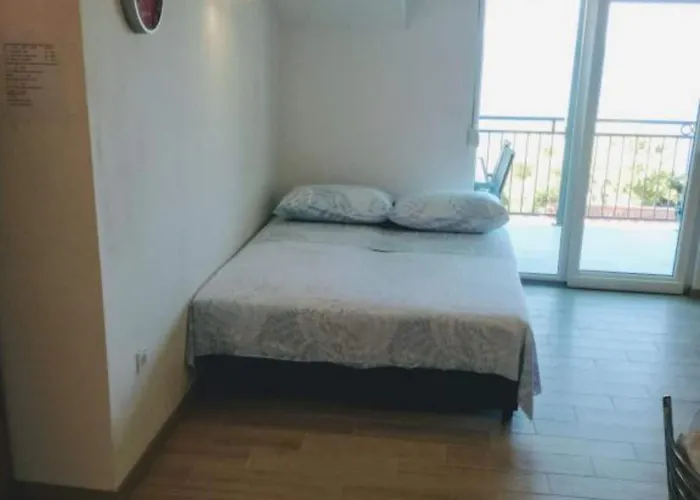 Superior One Bedroom With Balcony And Sea View * Sveta Nedelja (Hvar)